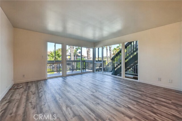 Building Photo - 440 3rd St
