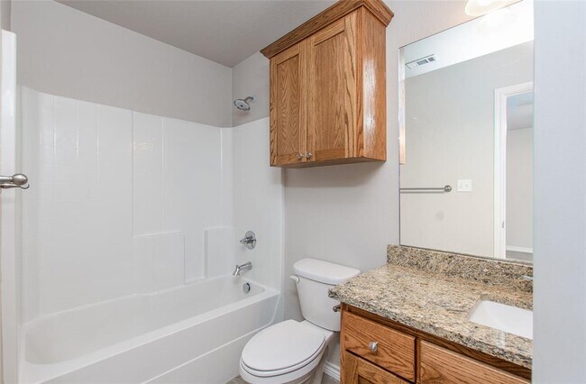 Building Photo - 344 Arnold Dr