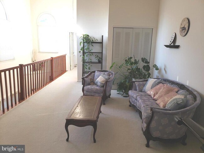 Building Photo - 1132 Chanticleer