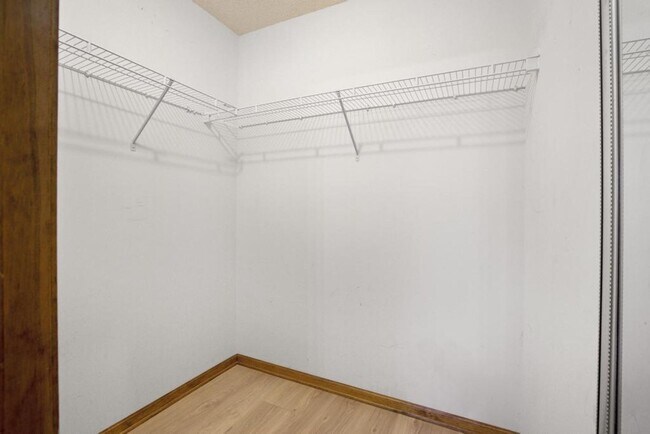 Building Photo - Community Water Access! Gorgeous Home!