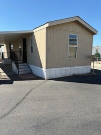 Building Photo - 12374 Mapleview St