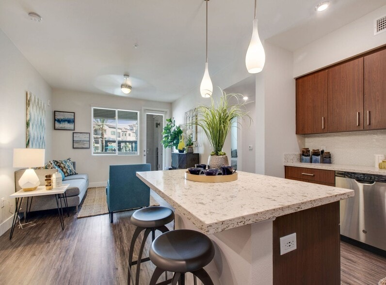 Building Photo - The Crossings of Chino Hills