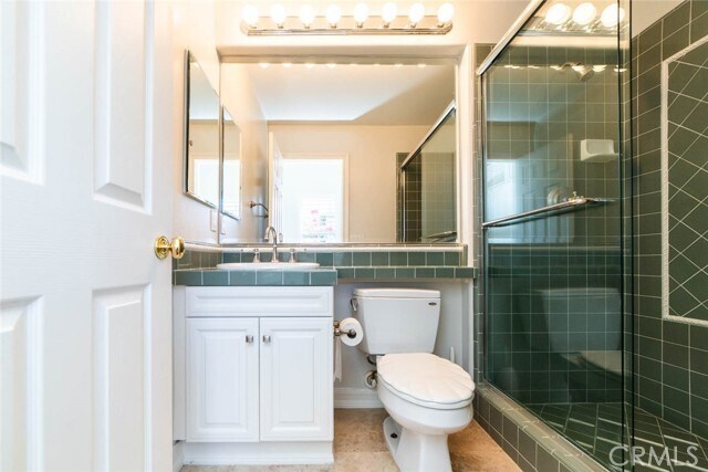 Building Photo - 7 Camellia