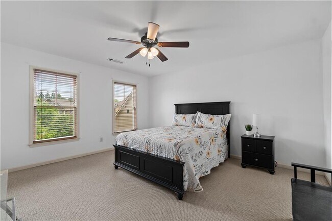 Building Photo - 8275 Majors Ridge Way