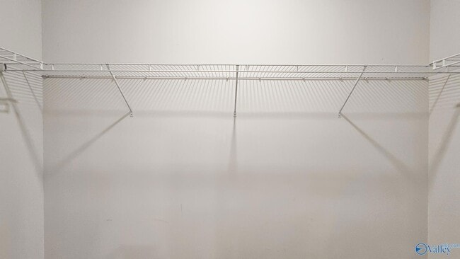 Building Photo - 403 Edgebrook Dr