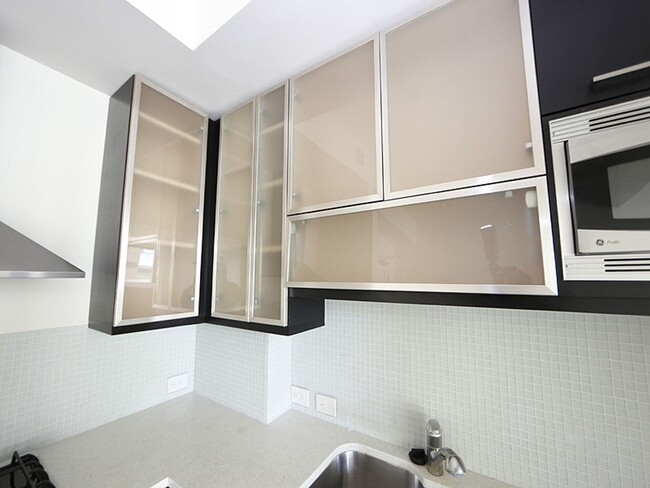 Building Photo - Rare Rental in Greenbridge!  Live in the m...