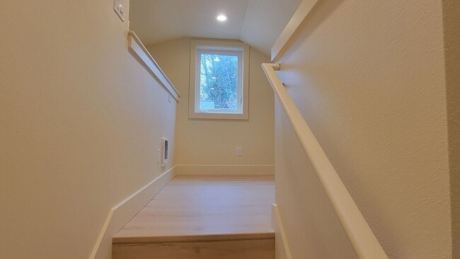 Building Photo - New Construction 1 bedroom + sleeping loft...