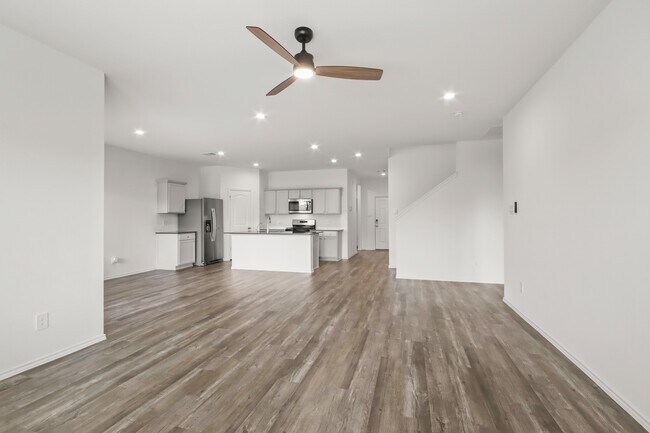 Building Photo - 14983 Clay Harvest Rdg