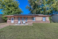 Building Photo - 3415 Horseshoe Trail