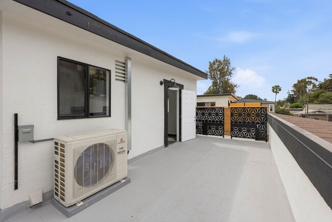 Building Photo - Stunning New Construction in Mission Hills – 3BR/2BA – Going Quick | 4 Weeks of Free Rent + Free ...