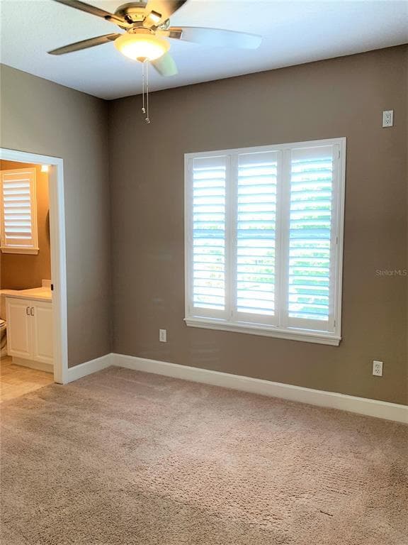 Building Photo - 601 Casabella Cir