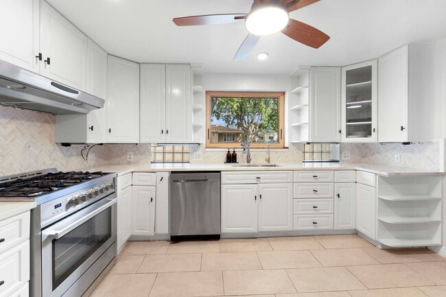 Building Photo - 4301 Marshall St