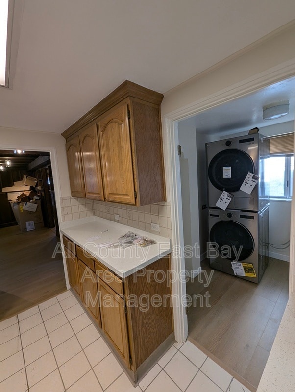 Building Photo - 1529 Josephine St