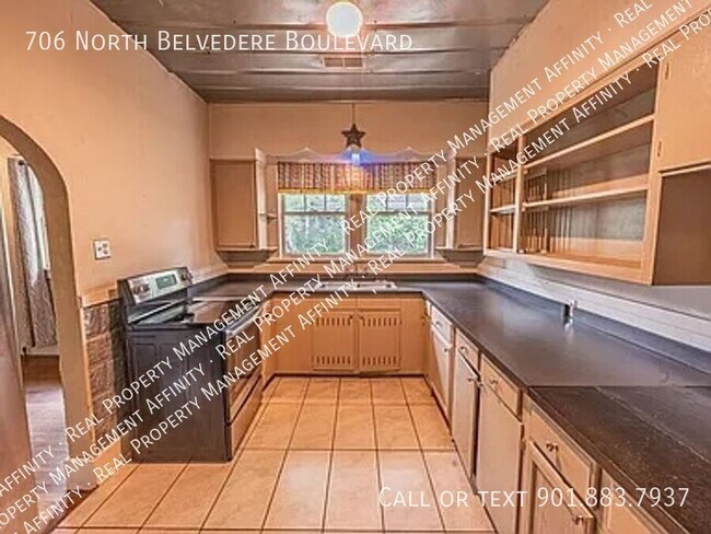 Building Photo - 706 N Belvedere Blvd