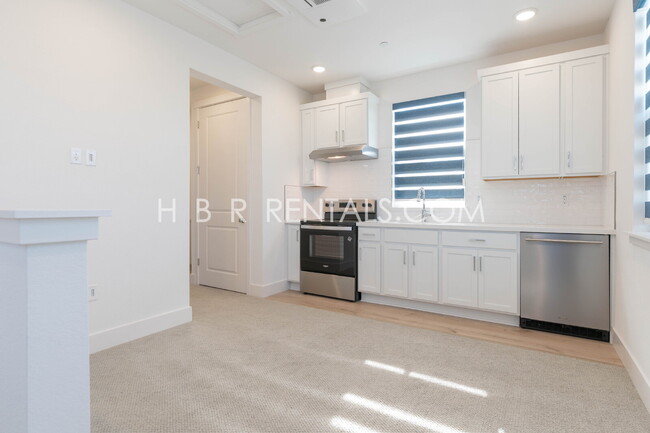 Building Photo - Modern Comfort Meets Private Living, Brand-New ADU Retreat in Mountain House