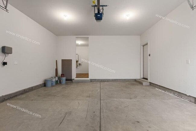 Building Photo - Modern 3-Bedroom Home with Spacious Bonus Room in Desirable Happy Valley!