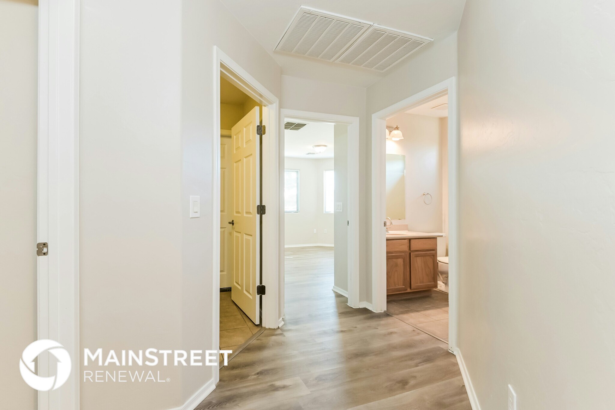 Building Photo - 7226 S Monks Tale Dr