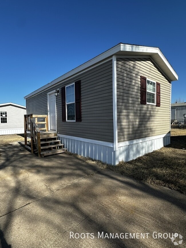 Building Photo - Home Available to Lease or Purchase - Appl...