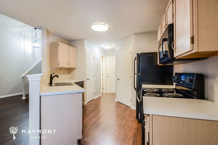 Building Photo - 6622 Kinnerton Dr