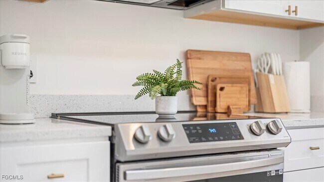 Building Photo - 27585 Imperial Shores Blvd