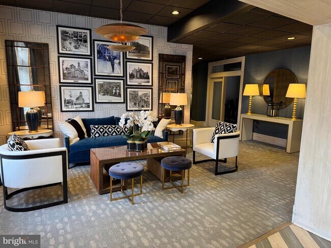 Building Photo - 413 Stuart Cir