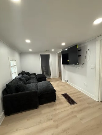 Building Photo - 34 Seminary Ave