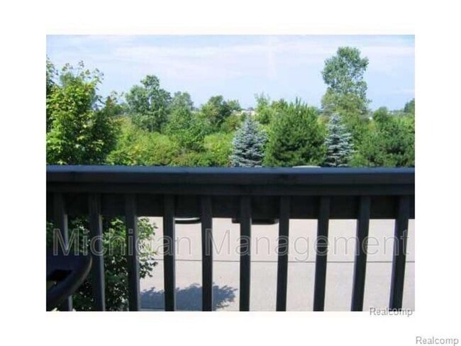 Building Photo - 3107 Promenade Cir