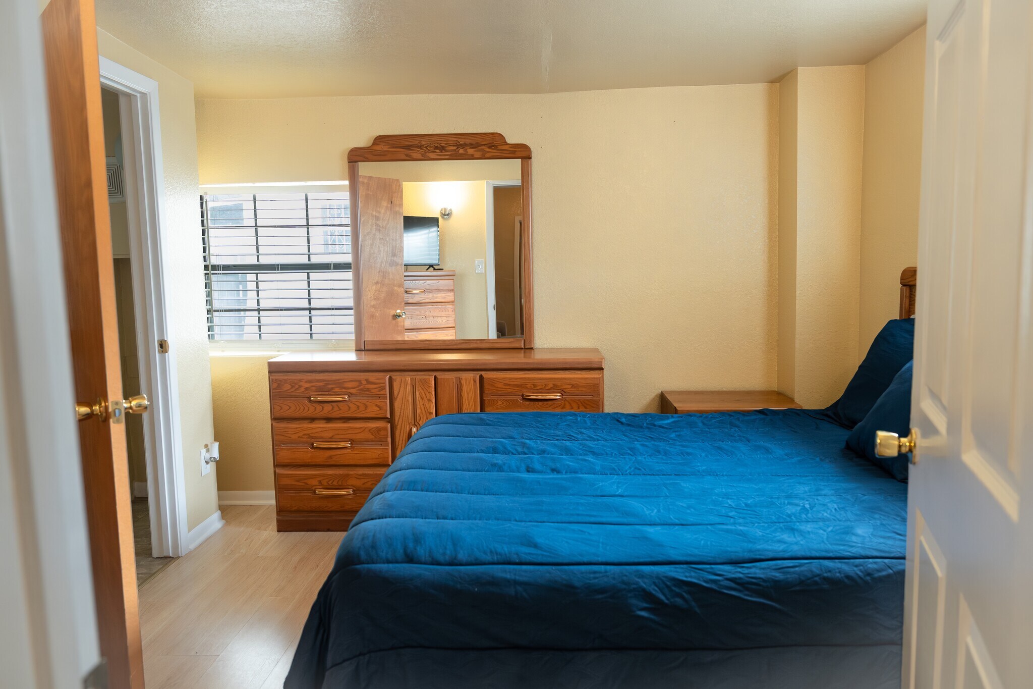 Building Photo - 306 Washington St