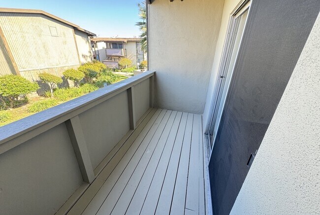 Building Photo - 808 Coriander Dr