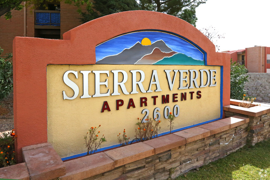 Primary Photo - Sierra Verde