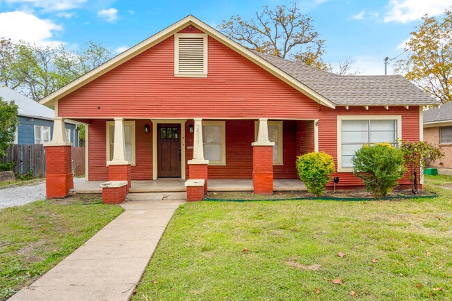 Primary Photo - 2511 Lipscomb St