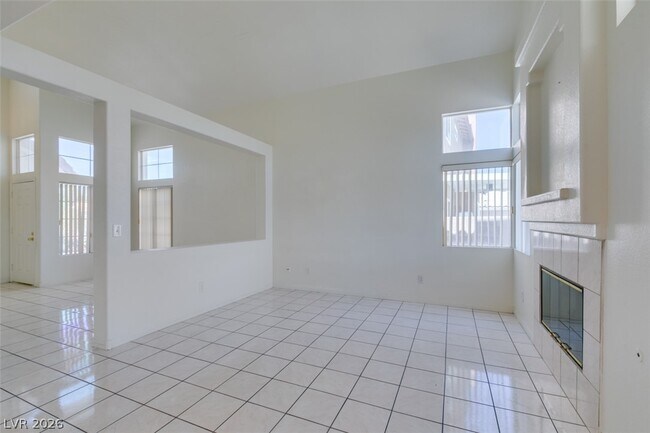 Building Photo - 1109 Torington Dr
