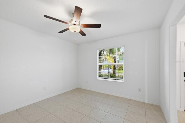 Building Photo - 12860 Tripoli Ave