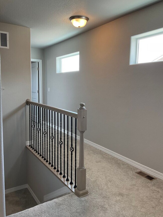 Building Photo - Beautiful Townhome in Townes At Woodmen Heights