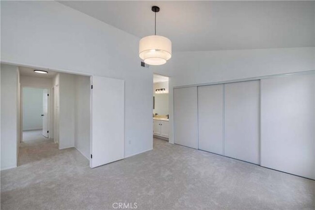 Building Photo - 2889 Sanford Ln