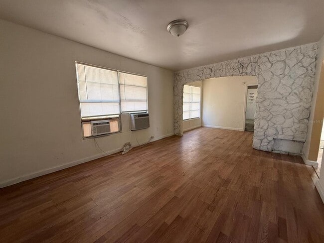 Building Photo - 229 Candler Ave