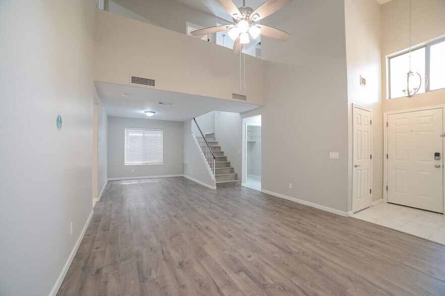 Building Photo - 7496 W Denaro Dr