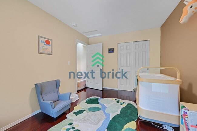 Building Photo - Discover Spacious Comfort: 4-Bedroom Gem with 2.5 Baths