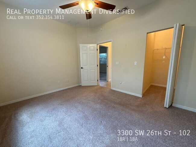 Building Photo - 3300 SW 26th St