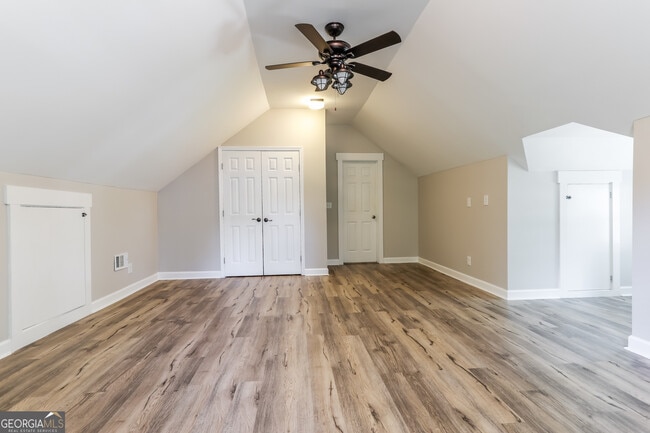 Building Photo - 2973 Cascade Cir