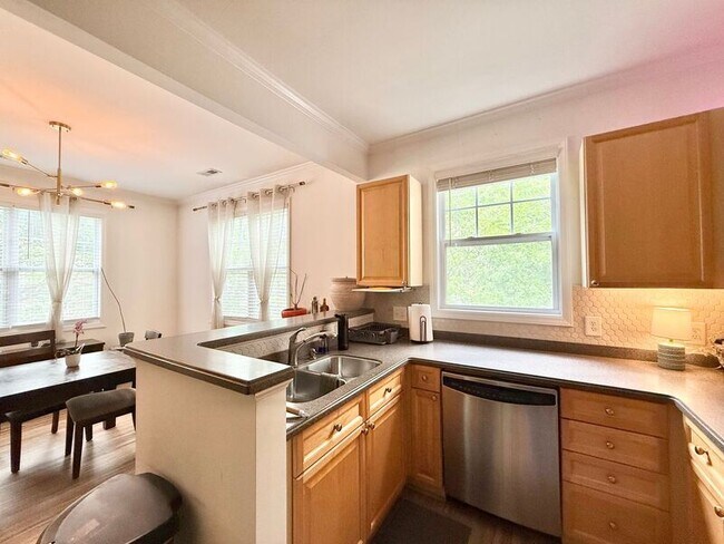 Building Photo - 3131 Hemlock Forest Cir