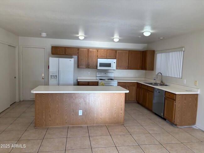 Building Photo - 21418 N 34th Dr