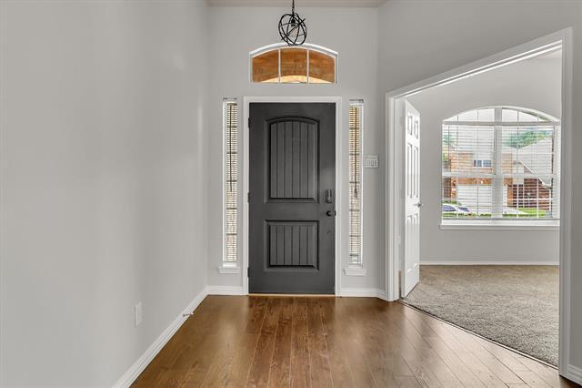 Building Photo - 5864 Shetland Cir