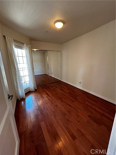 Building Photo - 5241 Colodny Dr