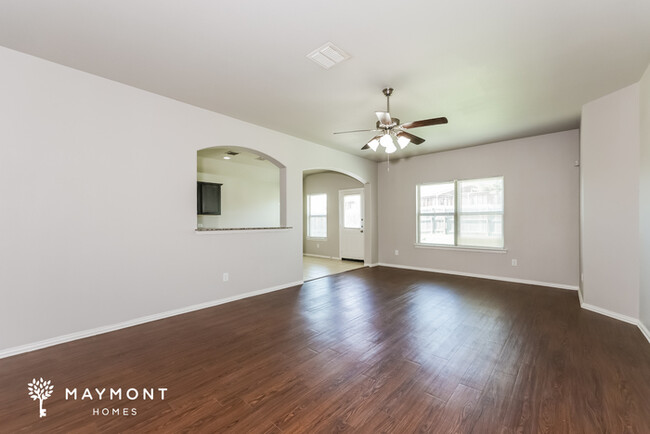 Building Photo - 9120 Abaco Way