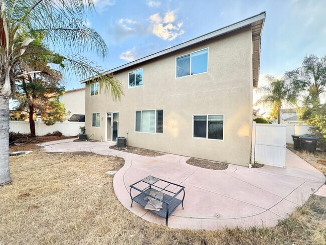 Building Photo - 2871 Pinta Ct