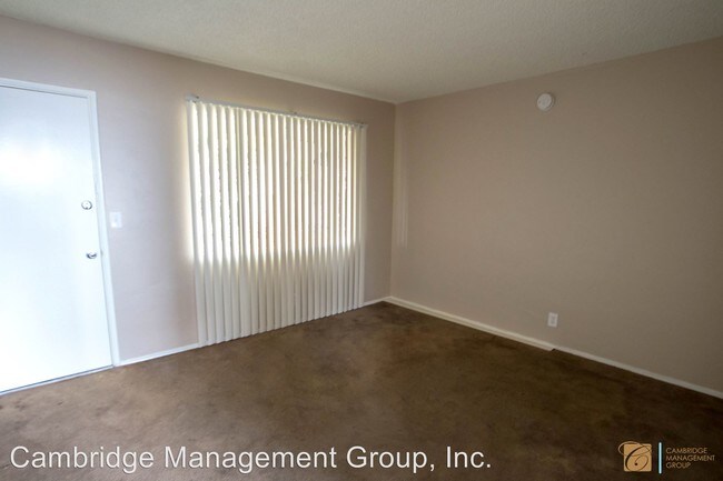 Building Photo - 2715 44th St