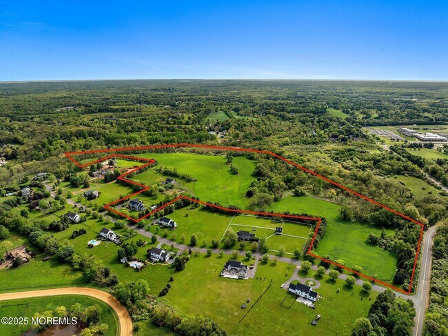 Building Photo - 13 Driftwood Ln