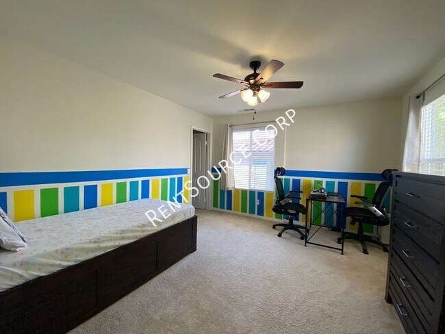 Building Photo - 28408 Camino Del Arte Dr