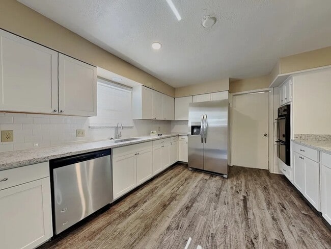 Building Photo - 1116 Misty Lea Ln